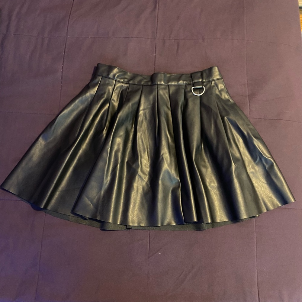 Streetwear Society Faux-Leather Pleated Skirt